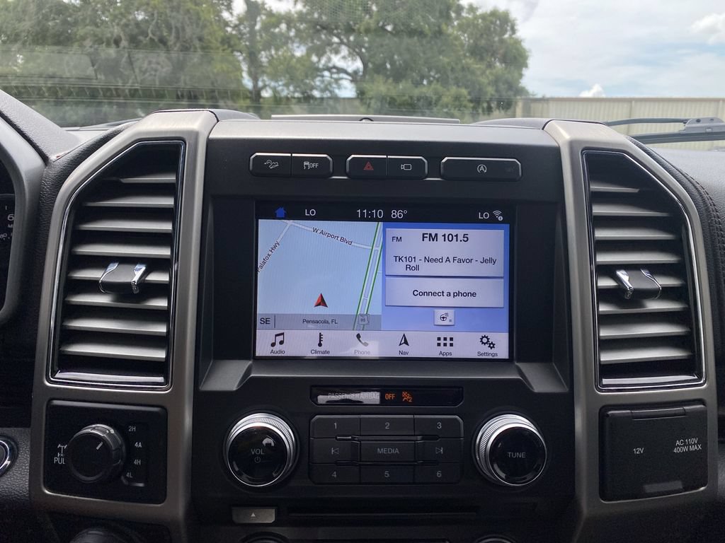 Used 2018 Ford F150 Platinum w/ Equipment Group 701A Luxury AWD/4WD image 23