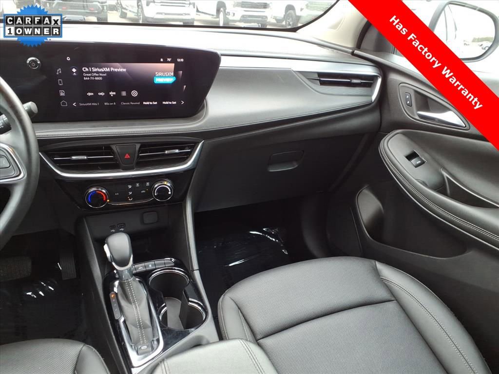Used 2024 Buick Encore GX Sport Touring image 14