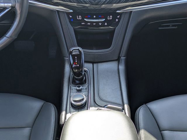 Certified 2024 Cadillac XT6 Premium Luxury AWD/4WD image 18
