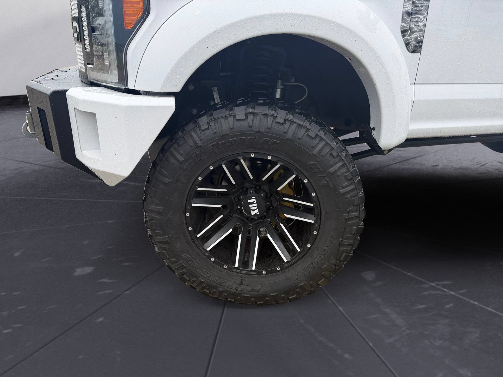 Used 2017 Ford F350 Lariat w/ Lariat Ultimate Package AWD/4WD image 14