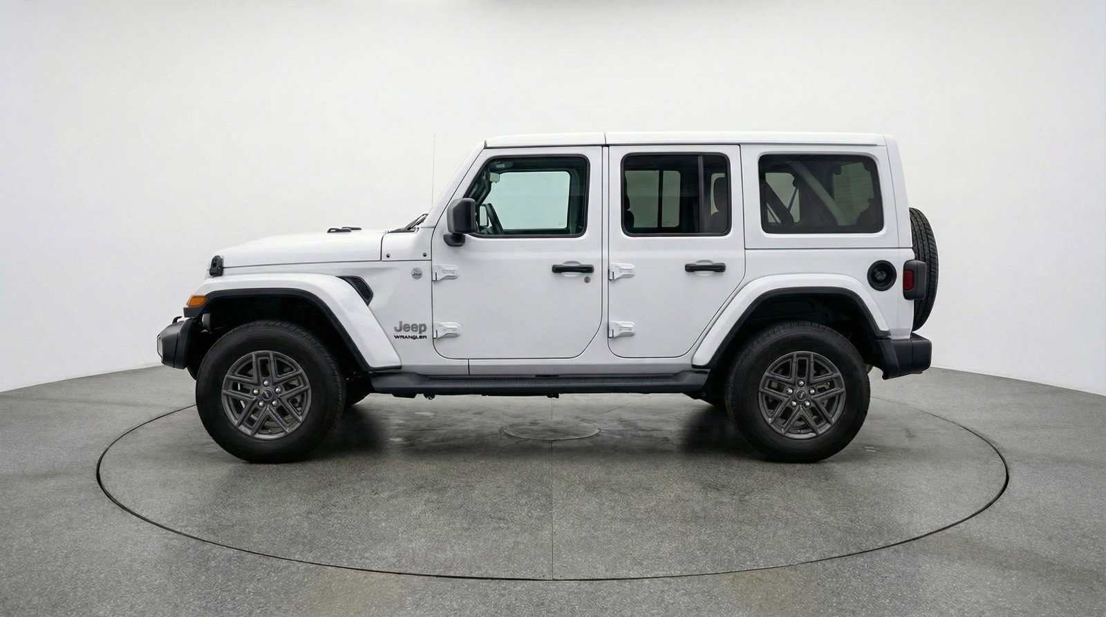 Used 2025 Jeep Wrangler Sport S image 5