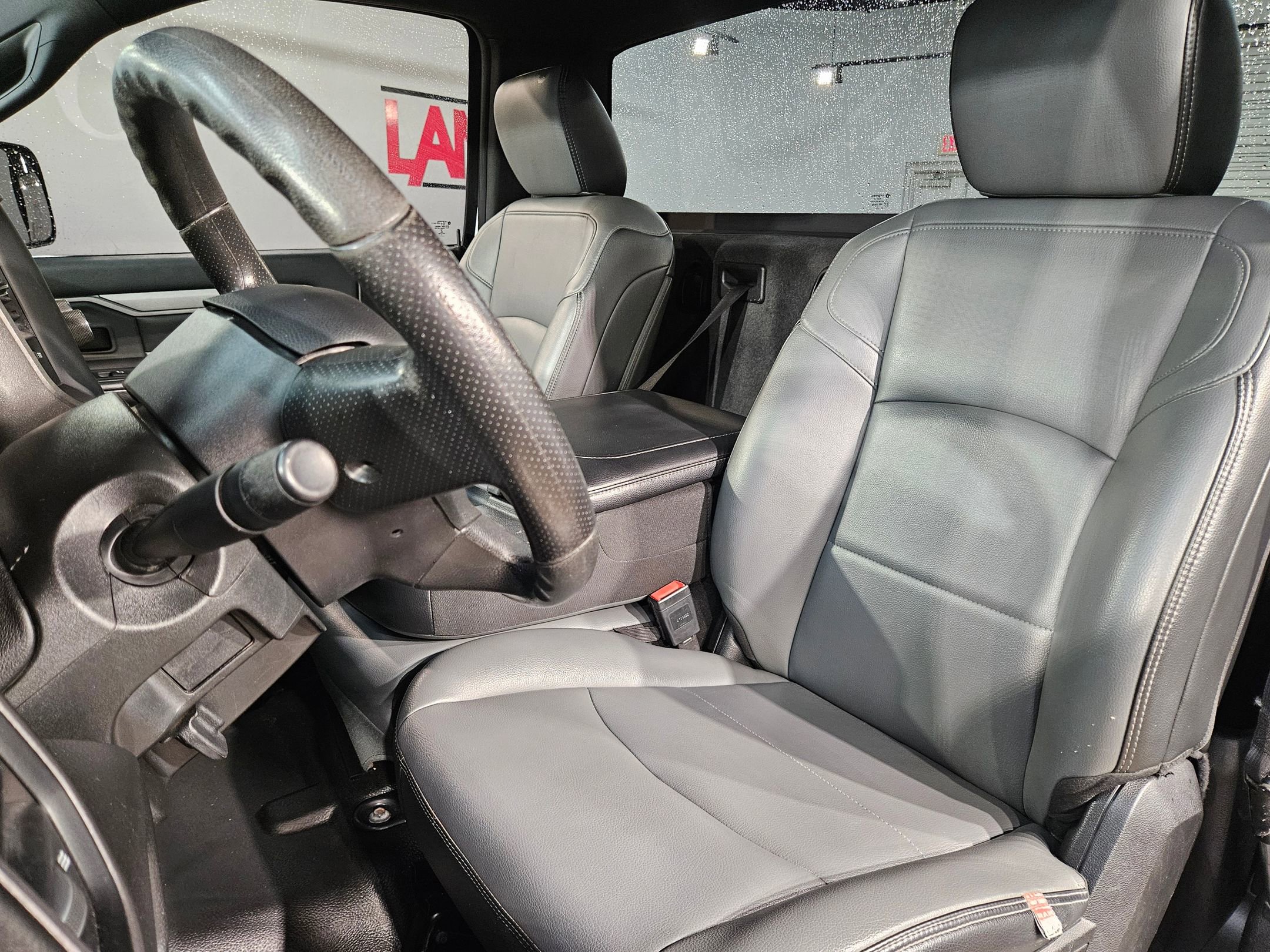 Used 2022 RAM 2500 Tradesman image 11