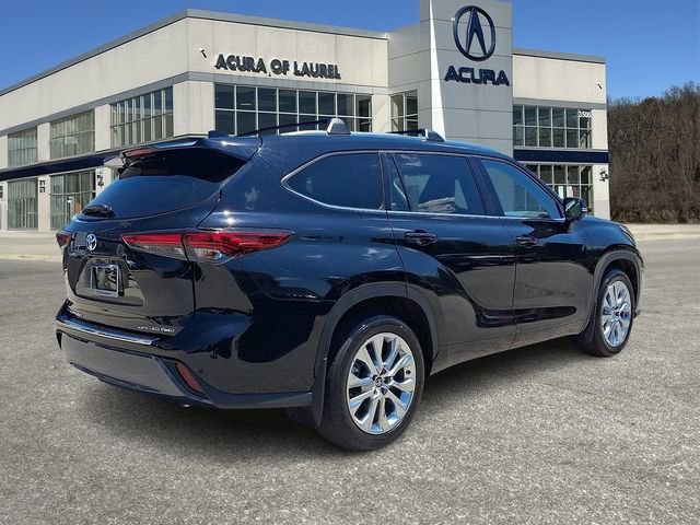 Used 2023 Toyota Highlander Limited AWD/4WD image 6