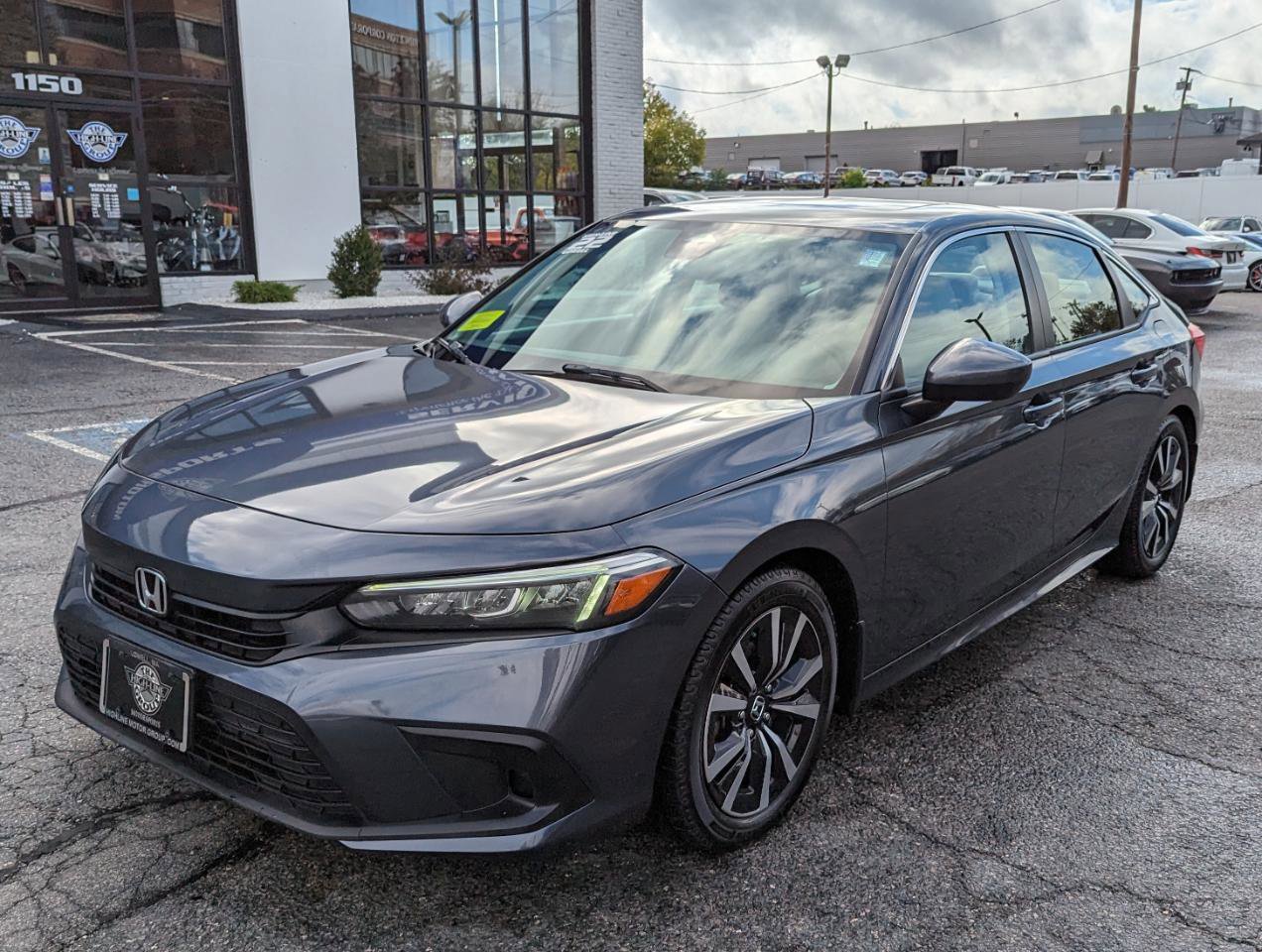 Used 2022 Honda Civic EX image 2