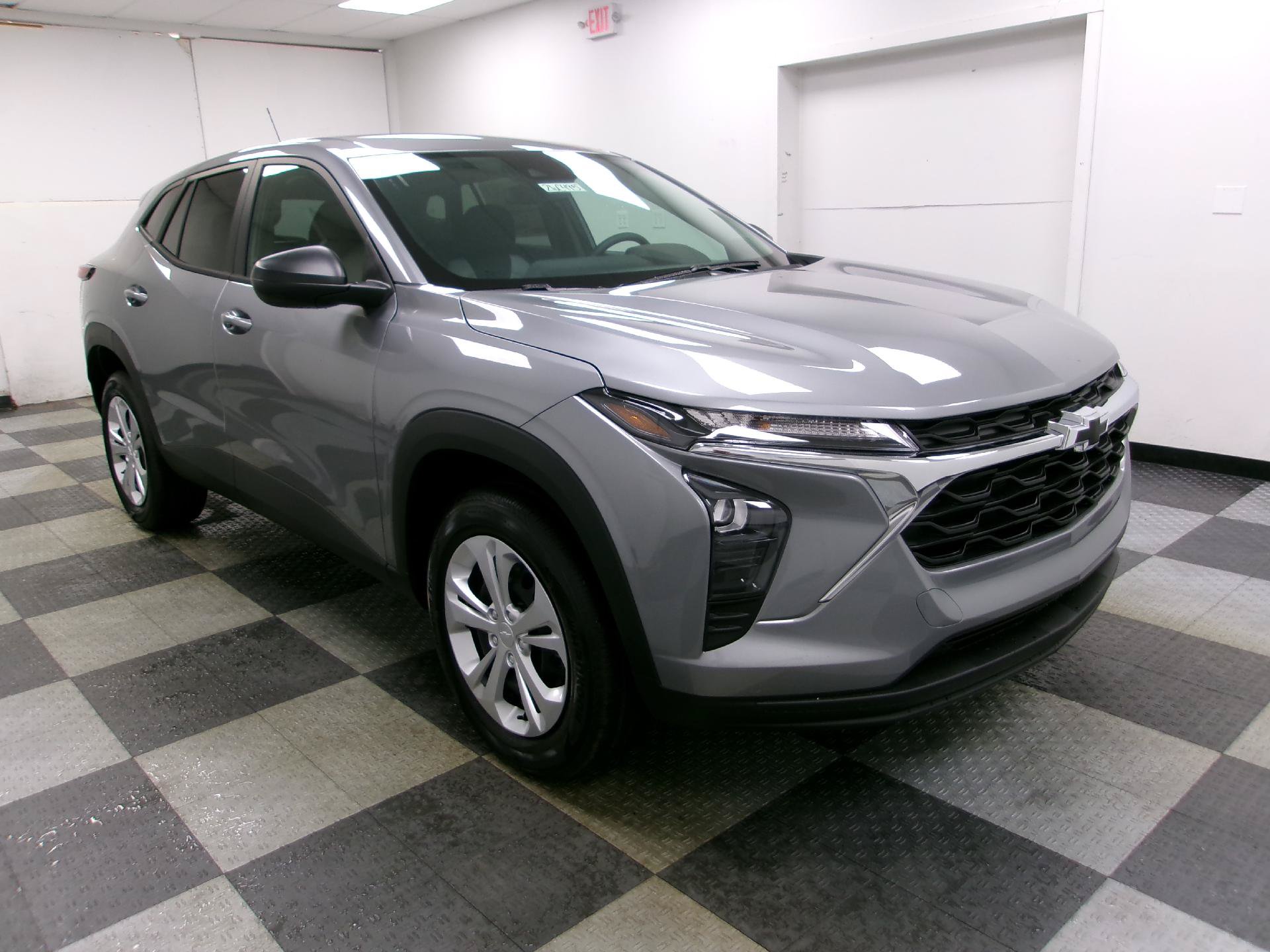 New 2026 Chevrolet Trax LS FWD image 14