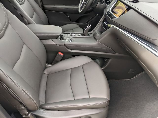 New 2025 Cadillac XT5 Premium Luxury image 24