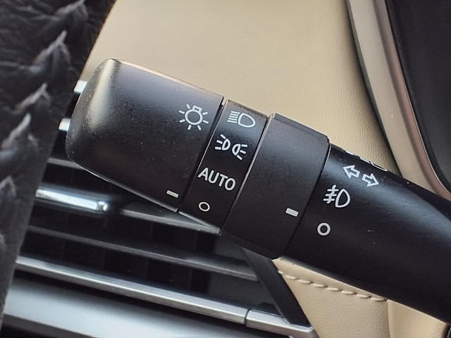 Certified 2024 Subaru Outback Limited AWD/4WD image 14