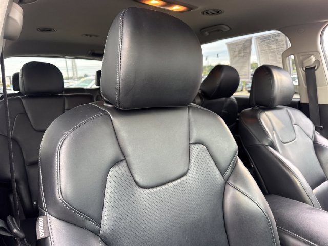Used 2020 Kia Telluride LX AWD/4WD image 31