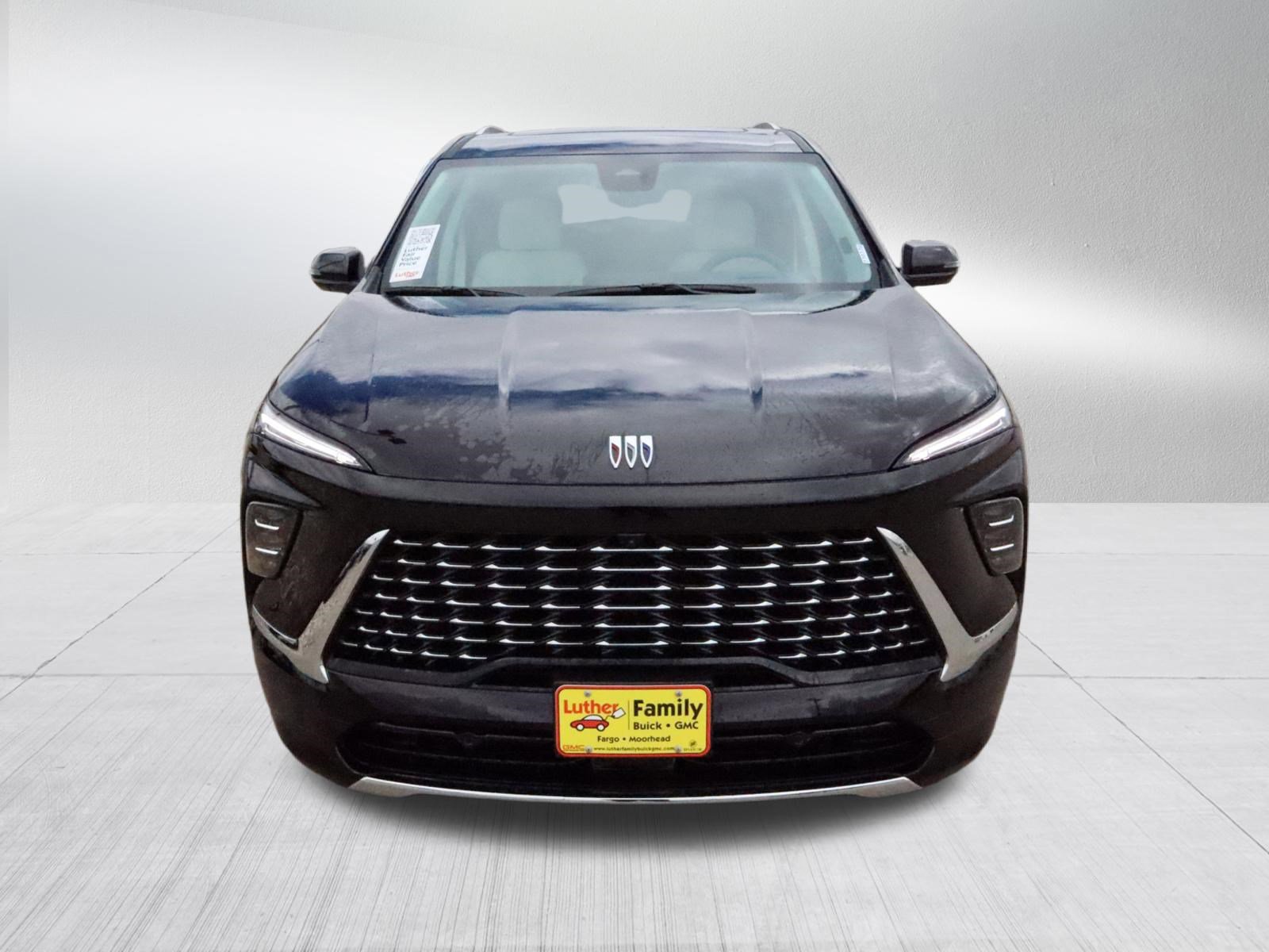 New 2026 Buick Enclave Avenir w/ Super Cruise Package image 2