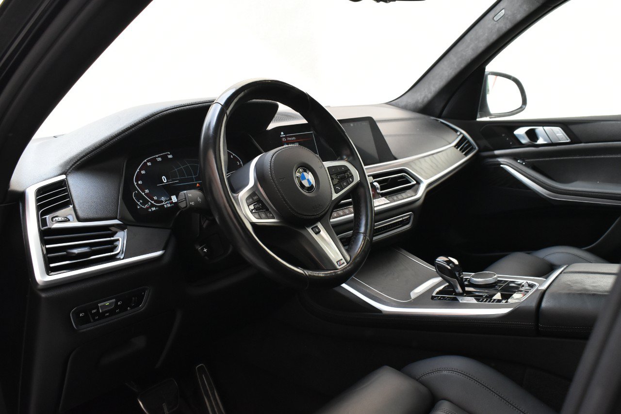 Used 2021 BMW X7 xDrive40i w/ M Sport Package AWD/4WD image 12