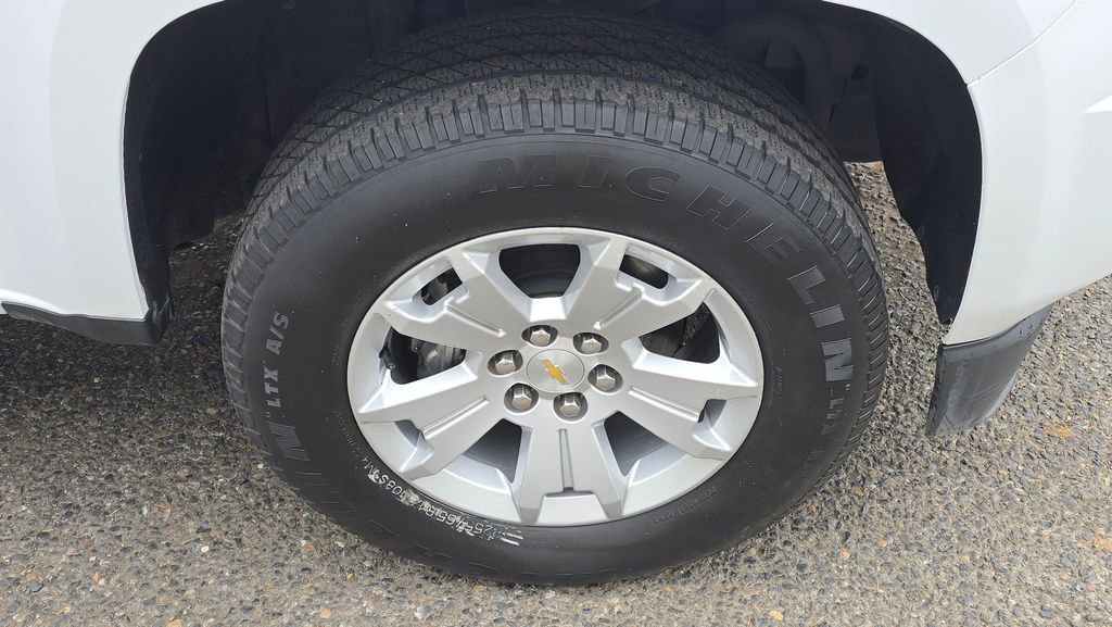 Used 2020 Chevrolet Colorado LT AWD/4WD image 45