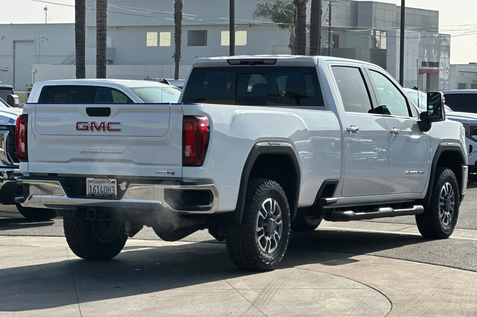 Certified 2021 GMC Sierra 2500 SLT w/ SLT Convenience Package image 4