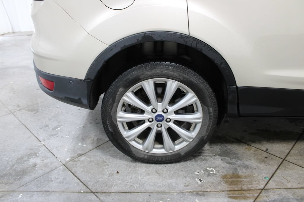 Used 2018 Ford Escape Titanium w/ Ford Safe & Smart Package FWD image 36
