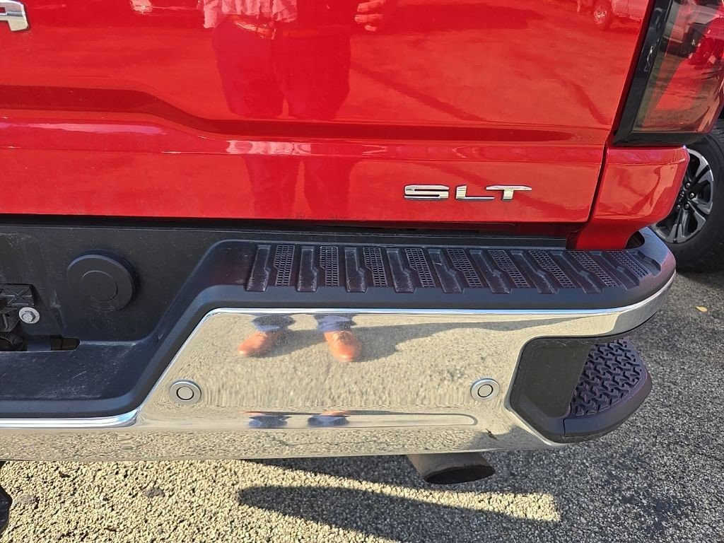 Certified 2024 GMC Sierra 2500 SLT w/ SLT Premium Package image 9