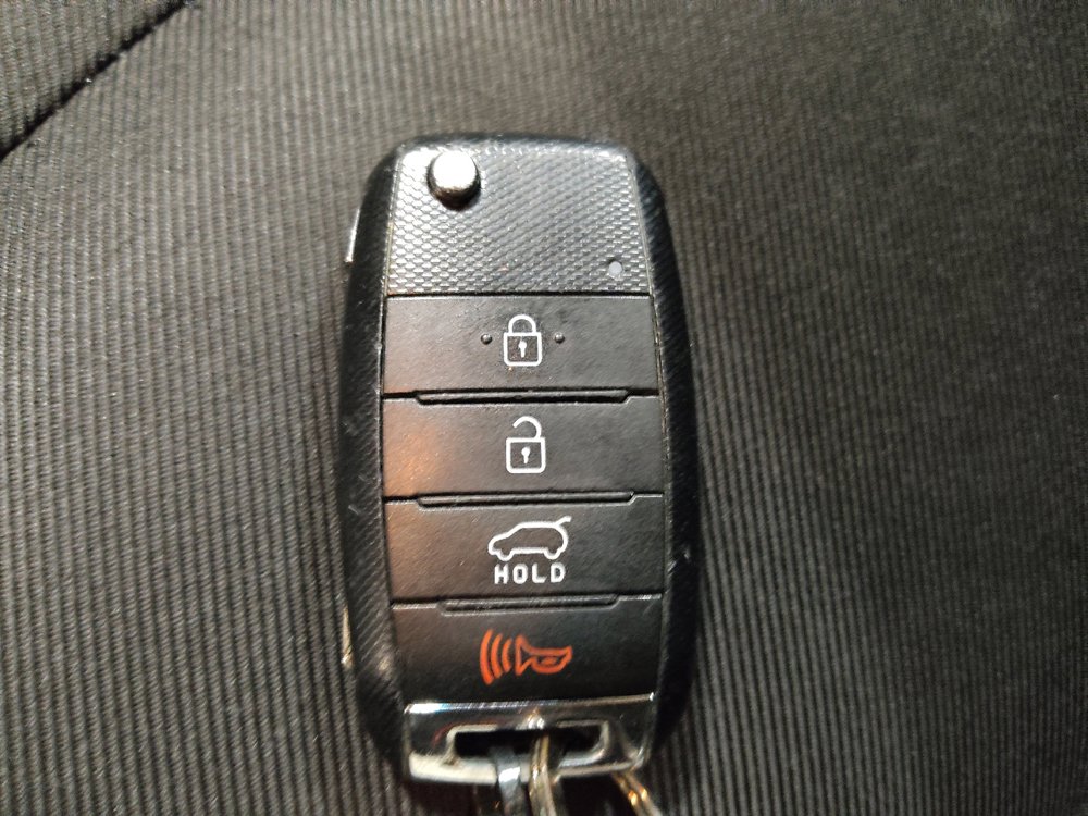 Used 2016 Kia Soul + w/ Designer's Package FWD image 32