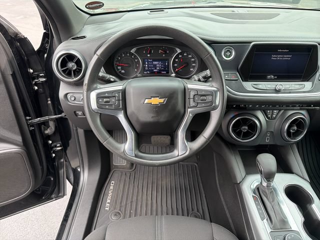 Certified 2022 Chevrolet Blazer LT FWD image 13