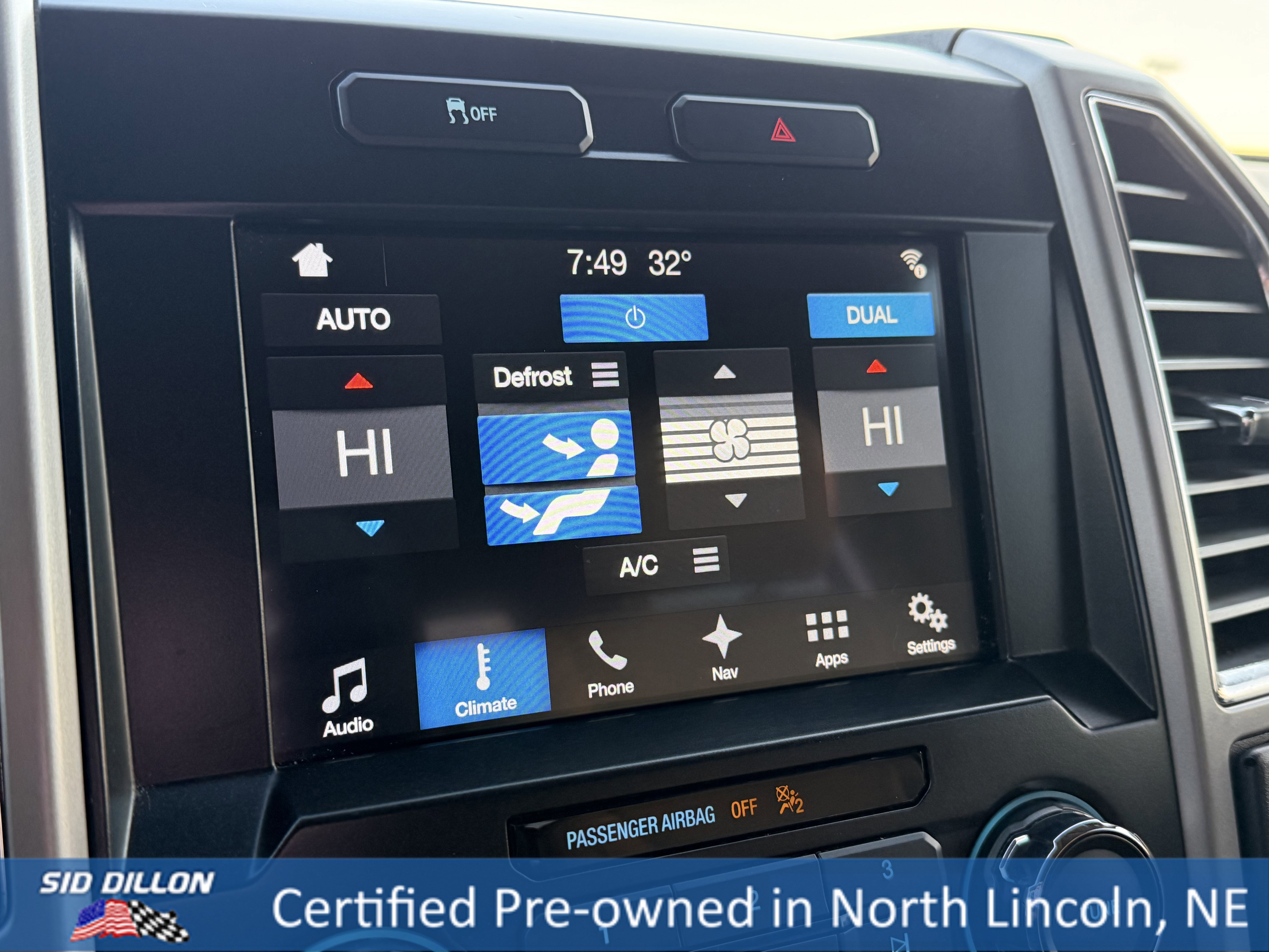 Used 2016 Ford F150 Lariat image 15