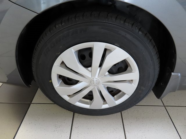 Used 2023 Nissan Versa S image 16