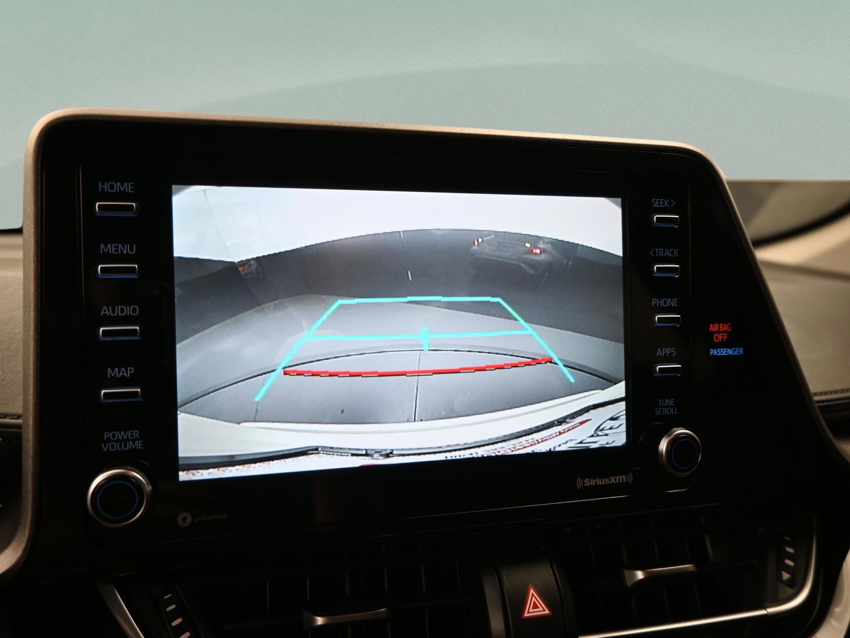 Used 2020 Toyota C-HR LE FWD image 29