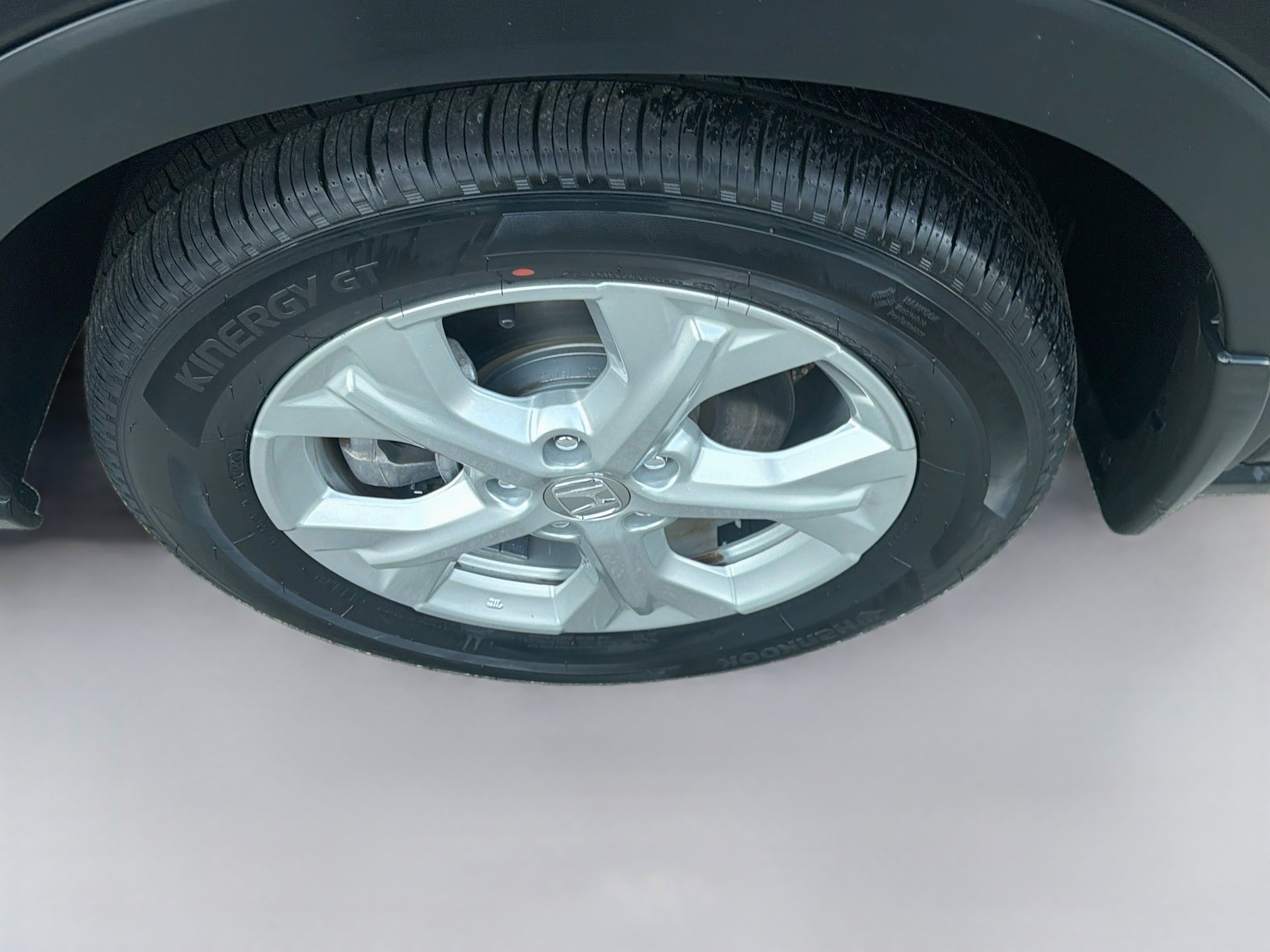 Certified 2023 Honda HR-V LX image 35