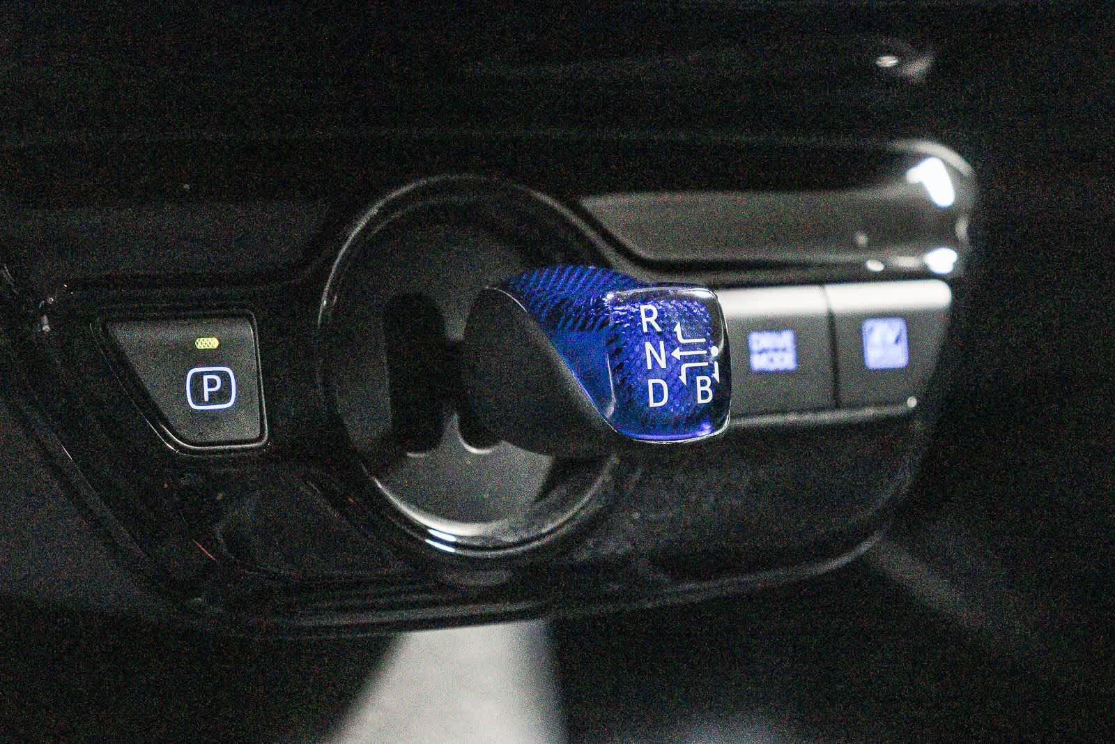 Certified 2022 Toyota Prius LE FWD image 22