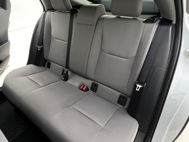 Used 2024 Toyota Prius LE AWD/4WD image 15
