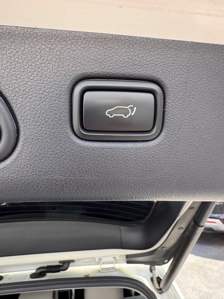 Used 2020 Kia Sportage EX FWD image 16