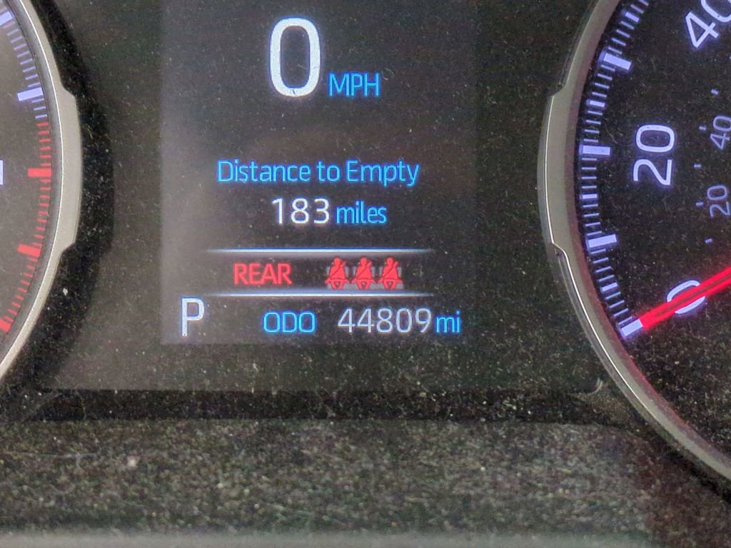 Used 2020 Toyota RAV4 XLE Premium image 20