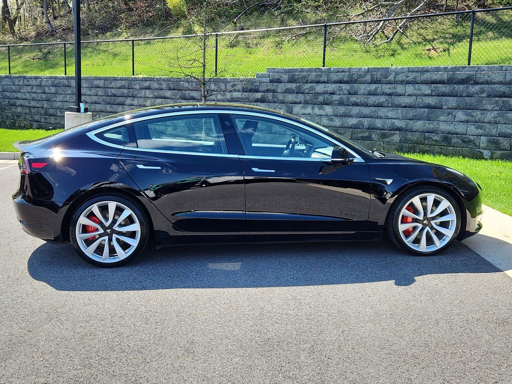 Used 2019 Tesla Model 3 image 11