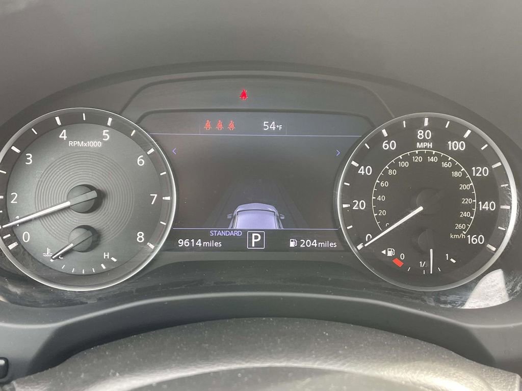 Used 2025 INFINITI QX50 Pure image 23