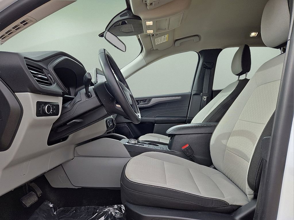 Used 2024 Ford Escape Active w/ Cold Weather Package image 23