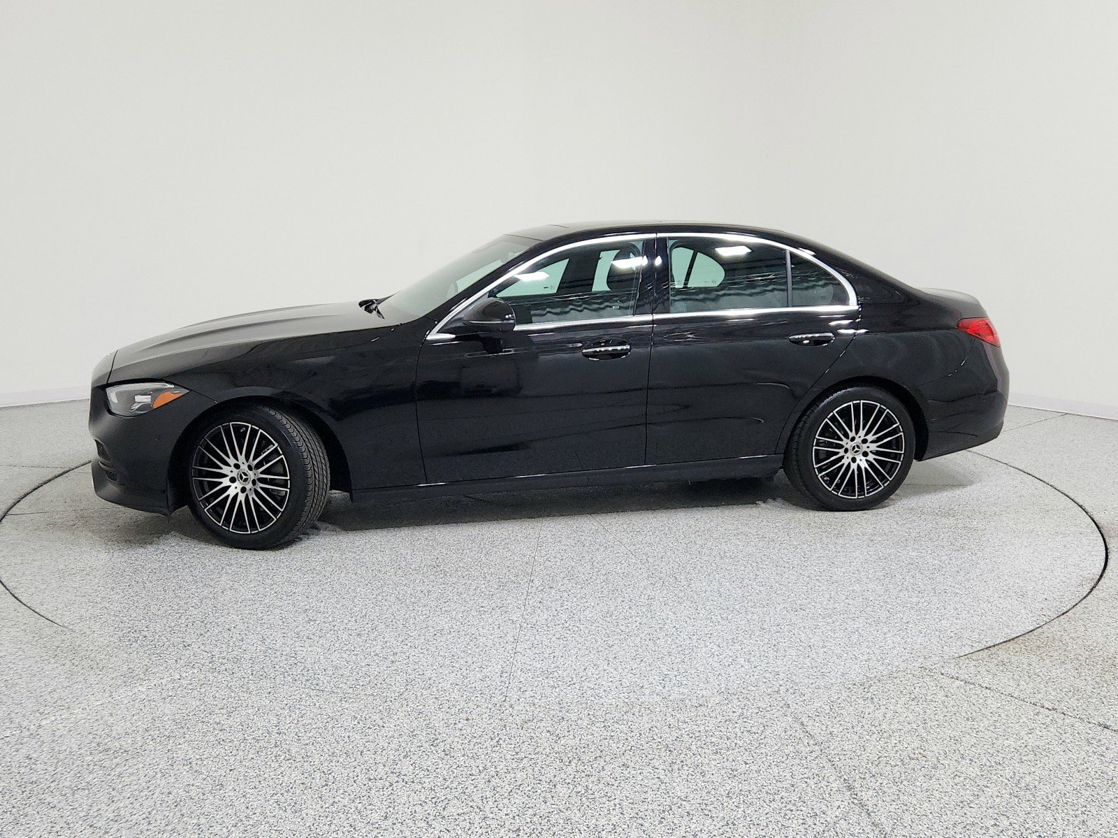 Certified 2025 Mercedes-Benz C 300 Sedan image 2