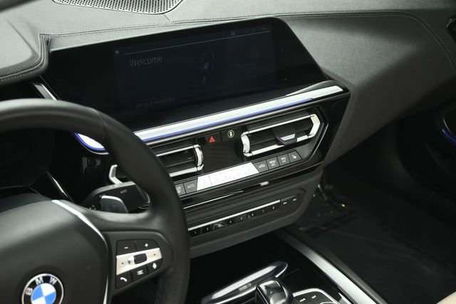Used 2019 BMW Z4 sDrive30i w/ Premium Package RWD image 42