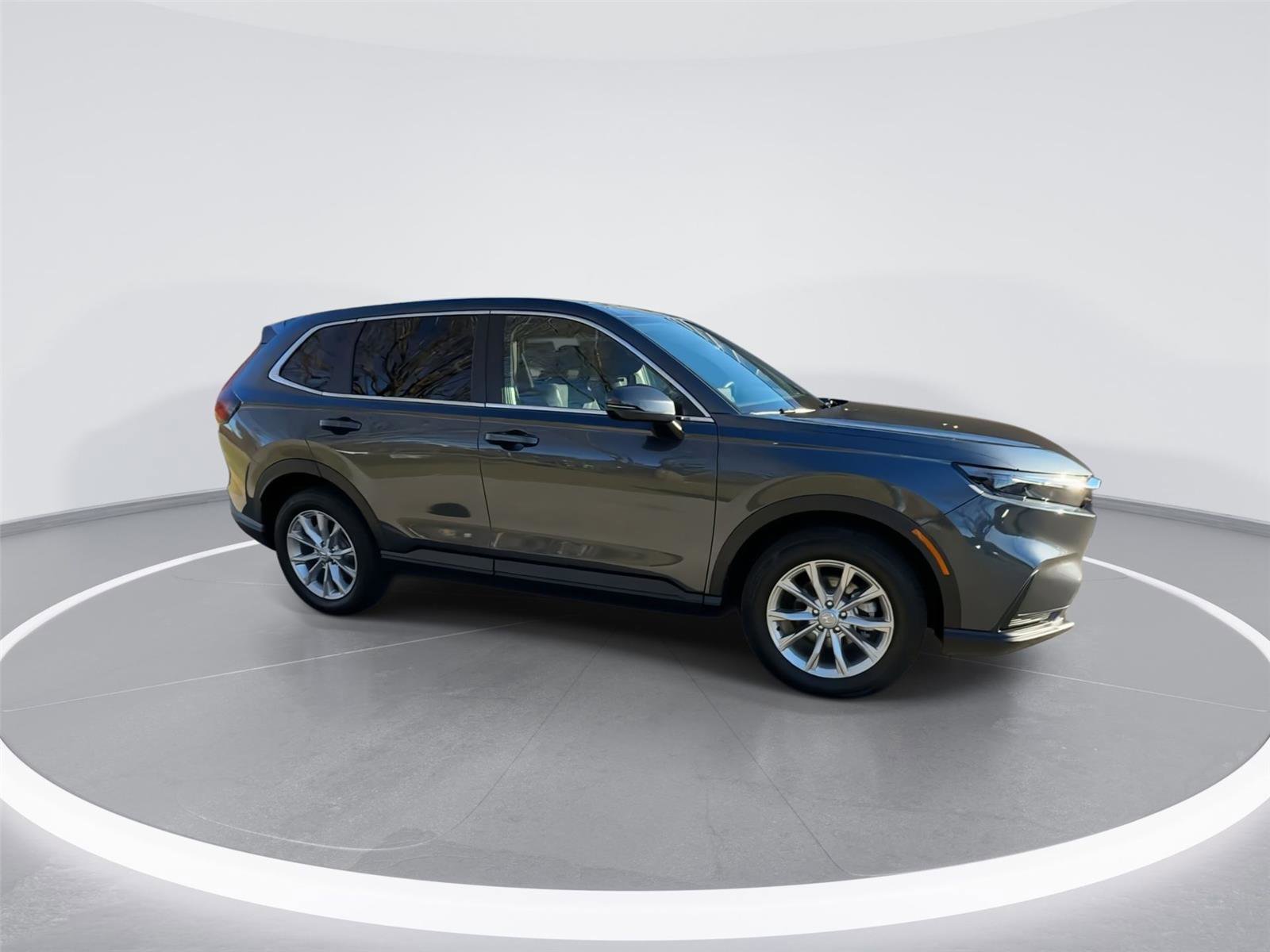 Certified 2025 Honda CR-V EX image 2