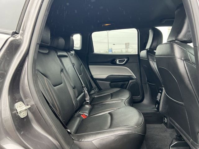 Used 2024 Jeep Compass Limited image 18