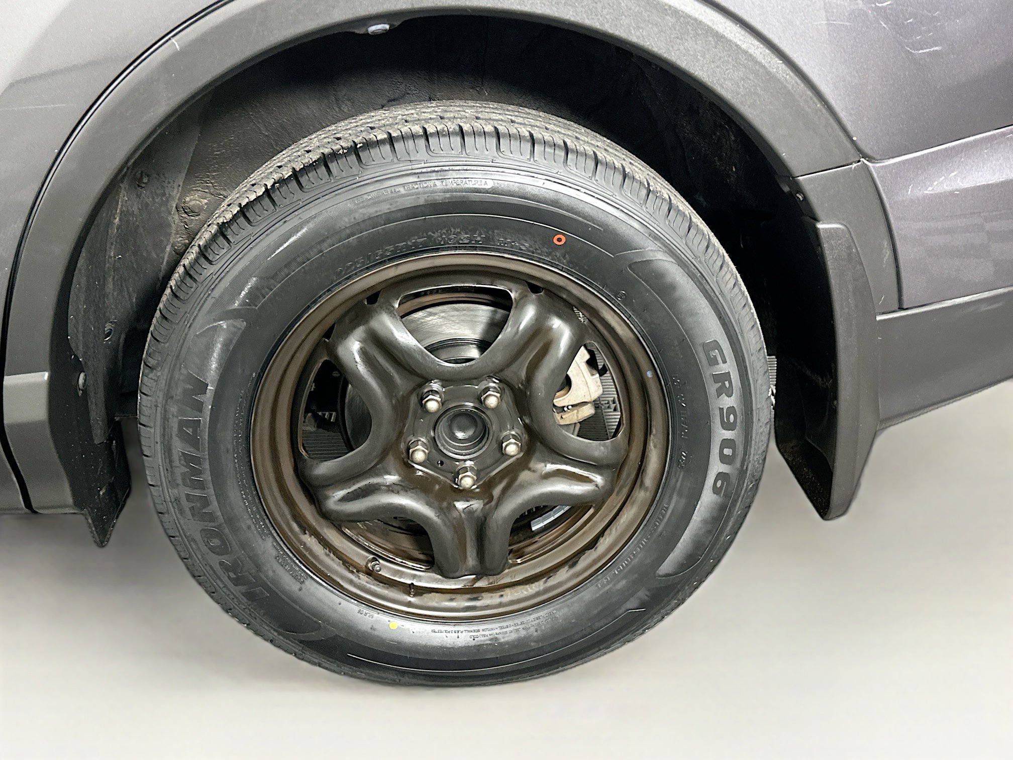 Used 2017 Toyota RAV4 LE image 11