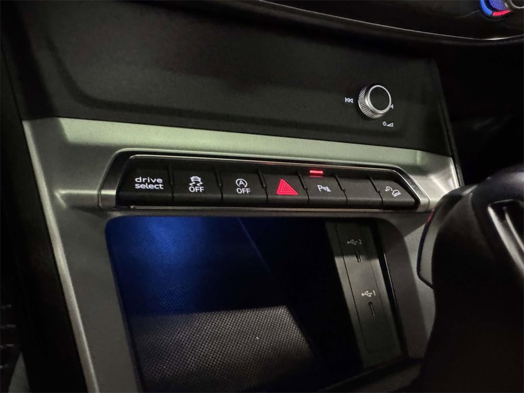 Used 2022 Audi Q3 2.0T Premium Plus image 26