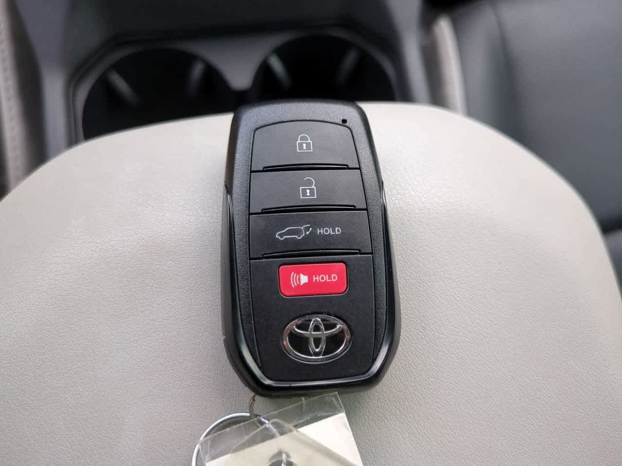 Used 2026 Toyota bZ FWD image 28