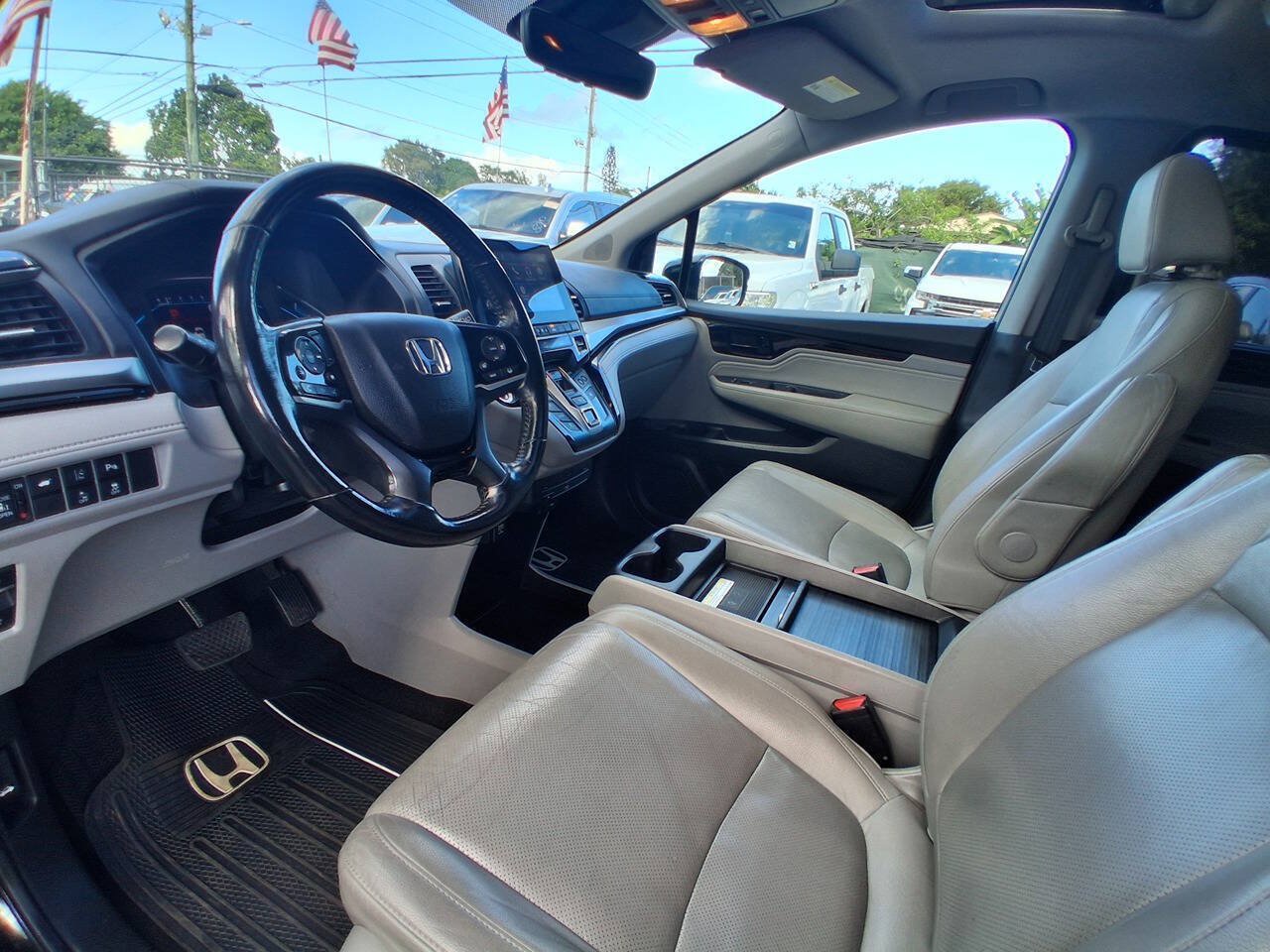 Used 2019 Honda Odyssey Elite image 13