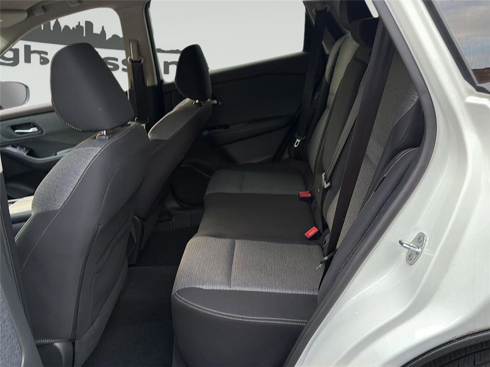 Used 2021 Nissan Rogue SV AWD/4WD image 23