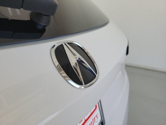 Used 2025 Acura MDX w/ Technology Package FWD image 8