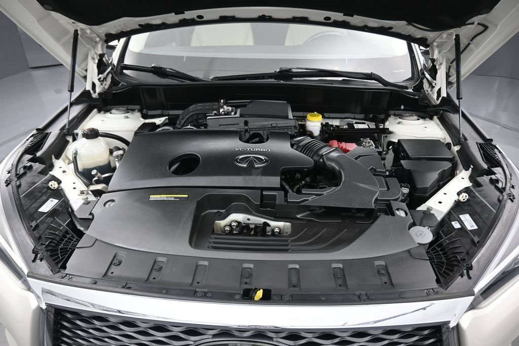 Used 2019 INFINITI QX50 Luxe w/ Navigation Package FWD image 49