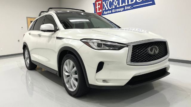 Used 2019 INFINITI QX50 Essential w/ Premium Heat Package AWD/4WD image 4