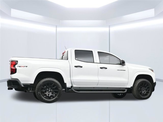 Used 2026 Chevrolet Colorado W/T w/ WT Custom Package AWD/4WD image 43