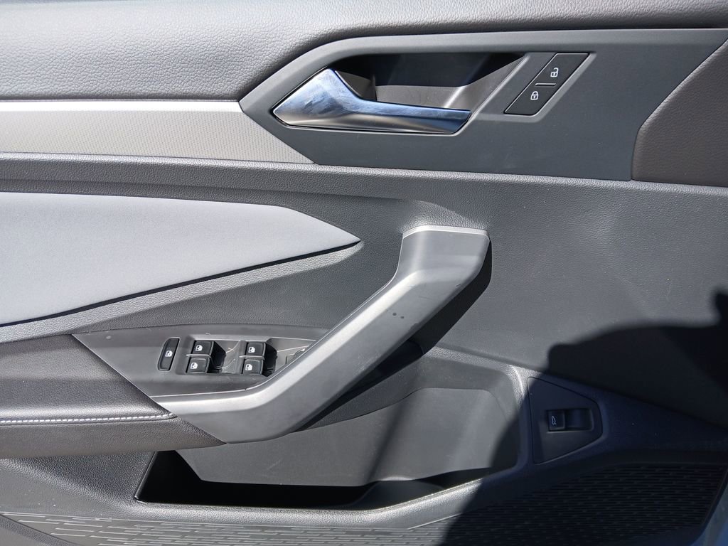 New 2026 Volkswagen Jetta SE image 11