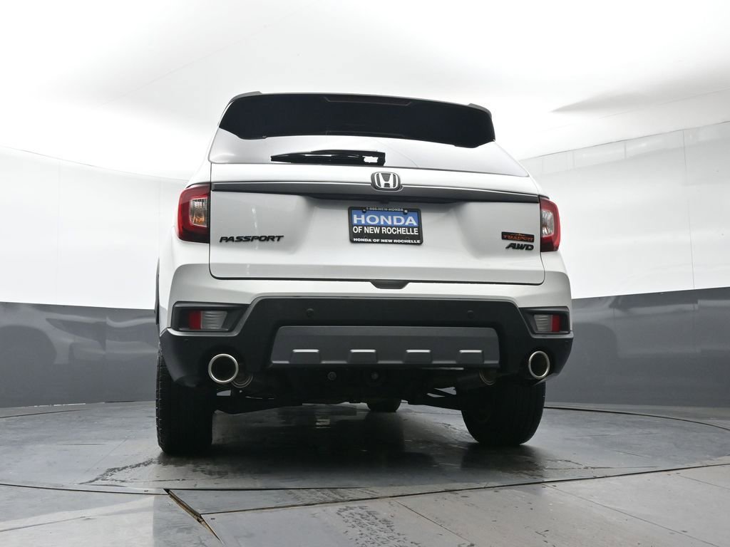 Used 2023 Honda Passport TrailSport image 30