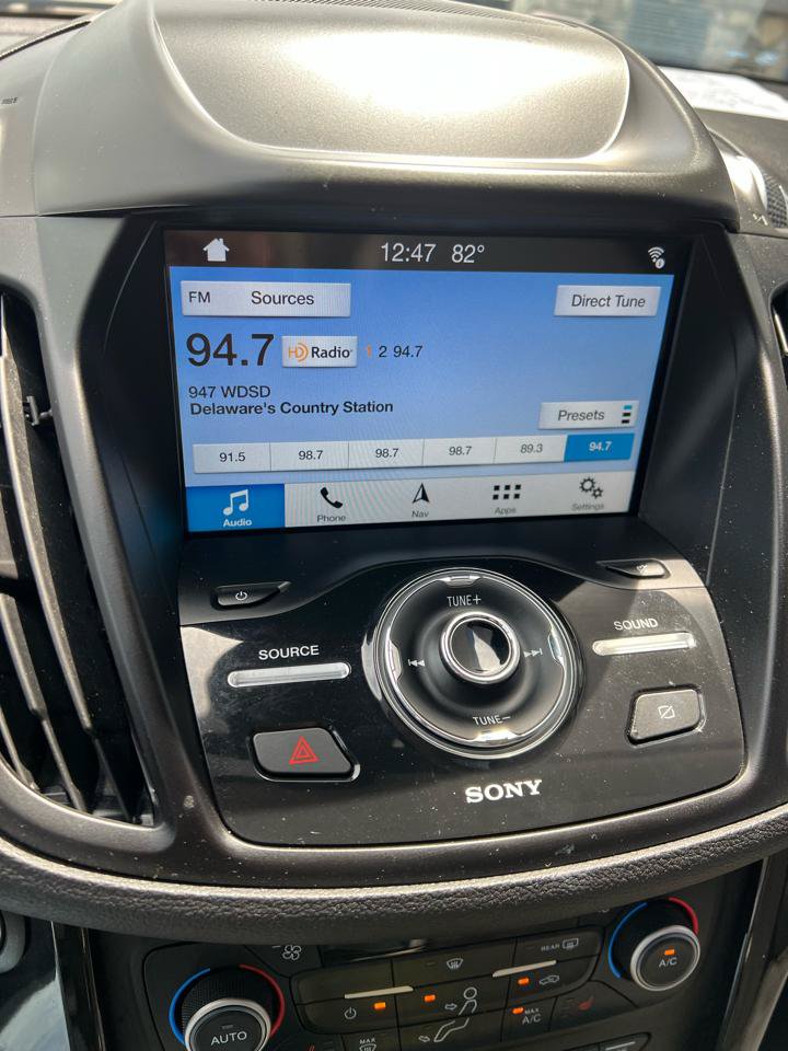 Used 2019 Ford Escape Titanium AWD/4WD image 31