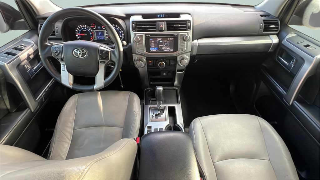 Used 2016 Toyota 4Runner SR5 RWD image 10