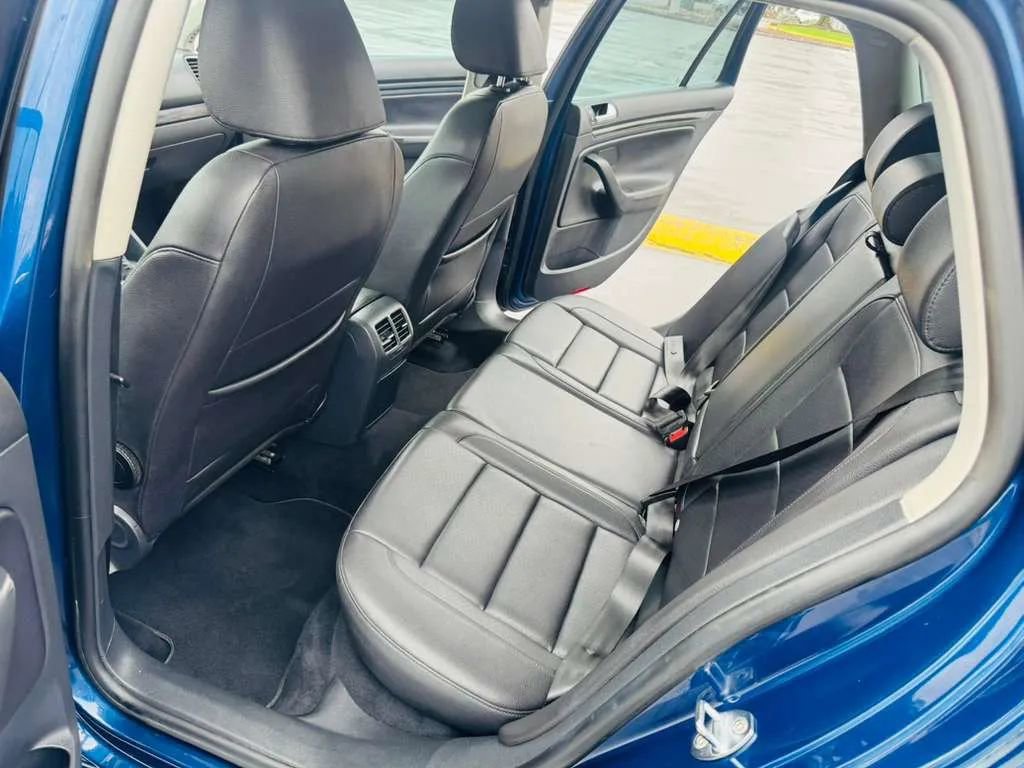 Used 2012 Volkswagen Jetta TDI image 10