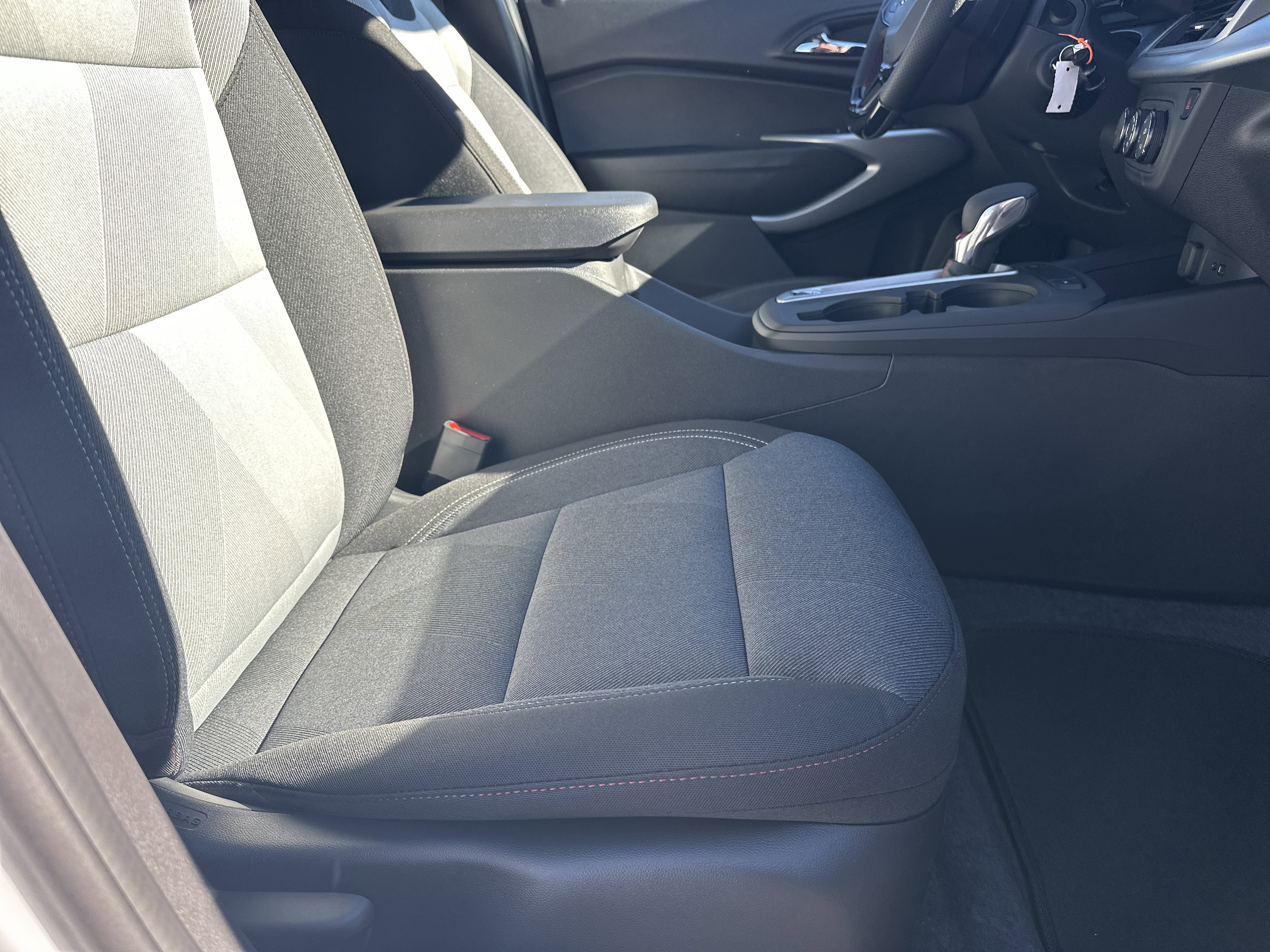 New 2026 Chevrolet Trax RS w/ Driver Confidence Package FWD image 15